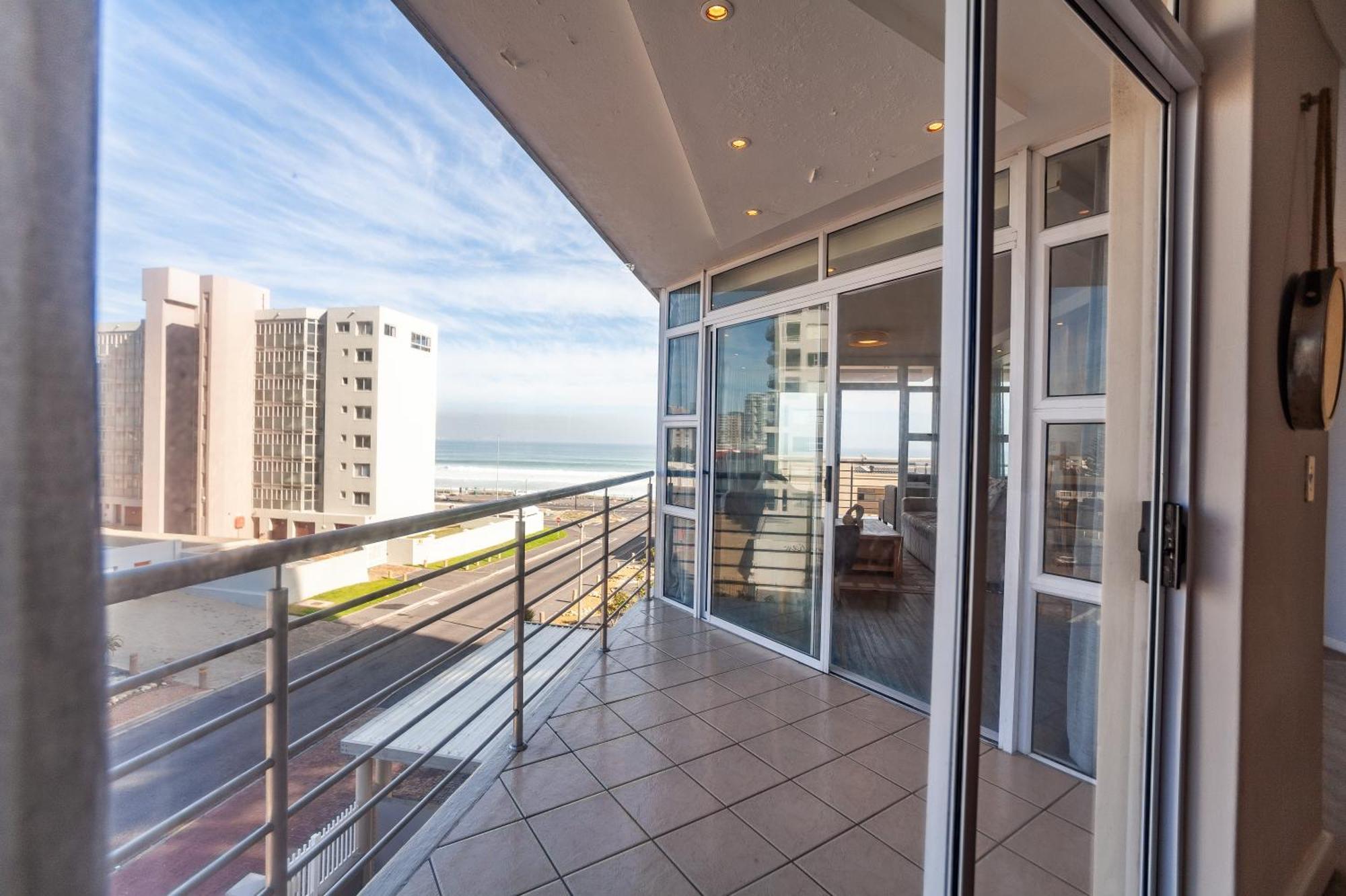 Luxury Ocean View Beachfront 2 Bed Apartment -206 The Waves, Blouberg, Cape Town Bloubergstrand Kültér fotó