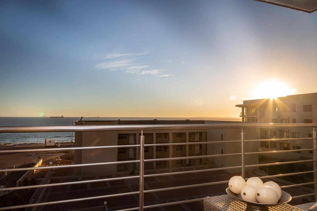 Luxury Ocean View Beachfront 2 Bed Apartment -206 The Waves, Blouberg, Cape Town Bloubergstrand Kültér fotó